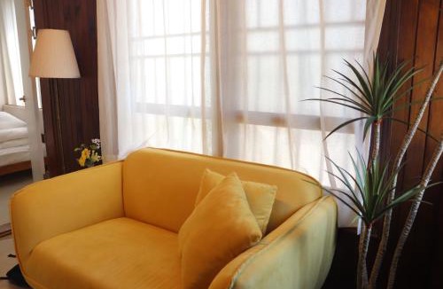 Suwon Bed & Breakfast | 수원 정담집 Suwon Jeong Dam House