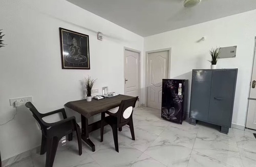 Pondicherry Beach Apartment | 1 BHK Apartment Near Rock Beach, White Town, Ashram