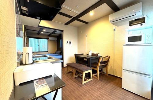 Higashiyama House | 1 minute walk to Sanjusangendo! One floor reserved, quiet and comfortable space