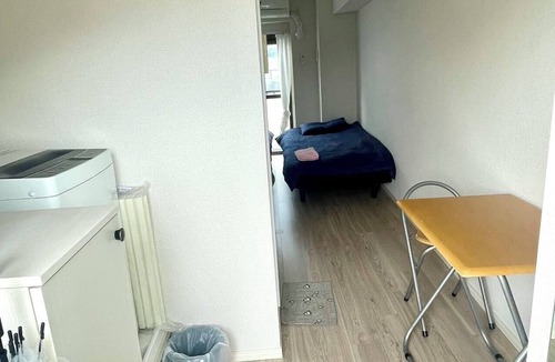 Nishi-Shinjuku Apartment | 1 room apartment beside Shinjuku Chuo Park, with separated bathroom and toilet