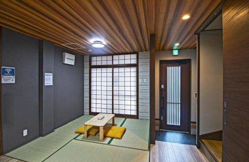Shin-Osaka Apartment | 100 m² Apartment ∙ 5 bedrooms ∙ 13 guests
