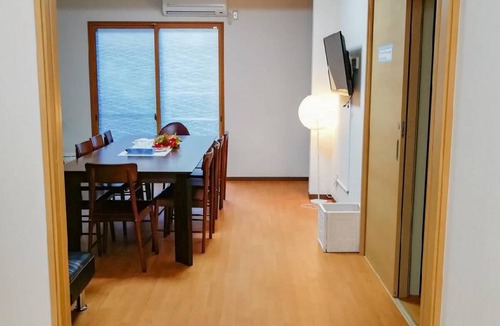 Higashinari House | 100 m² House ∙ 2 bedrooms ∙ 9 guests