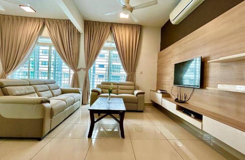Shah Alam House | 100 m² House ∙ 3 bedrooms ∙ 9 guests
