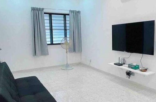Cheras House | 100 m² House ∙ 3 bedrooms ∙ 10 guests