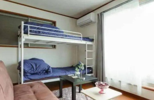 Tsuruhashi House | 100 m² House ∙ 4 bedrooms ∙ 11 guests