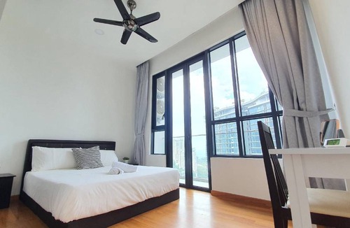 Kampung Kerinchi Apartment | 111 m² Apartment ∙ 3 bedrooms ∙ 6 guests