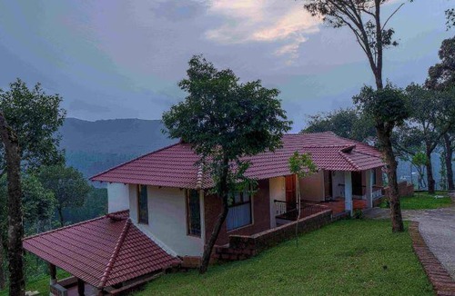 Sakleshpur Resort | 116 m² Resort ∙ 4 guests