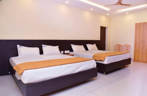 Velankanni Hotel | 12 m² Hotel ∙ 4 guests