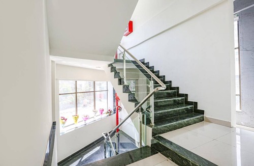 Nerul Hotel | 120 m² Hotel ∙ 2 guests