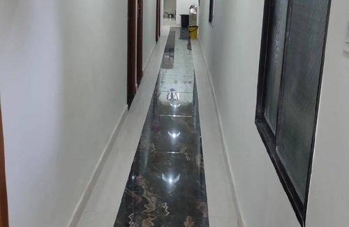 Bettiah Hotel | 13 m² Hotel ∙ 4 guests