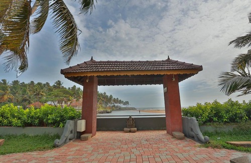 Thiruvananthapuram Resort | 13 m² Resort ∙ 6 guests