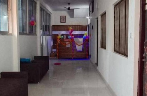 Ayodhya Hotel | 14 m² Hotel ∙ 3 guests