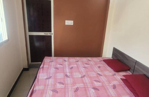 Ujjain Hotel | 14 m² Hotel ∙ 2 guests