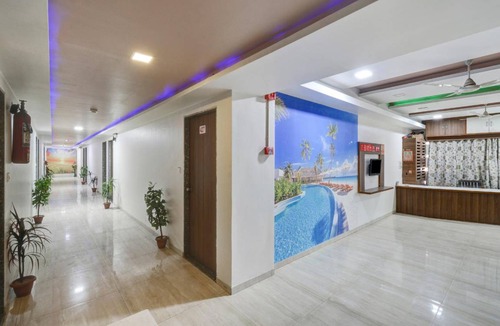 Ahmedabad Hotel | 15 m² Hotel ∙ 3 guests