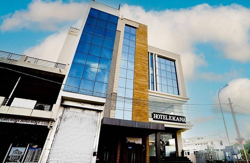 Jagatpura Hotel | 15 m² Hotel ∙ 3 guests