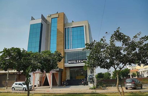 Jagatpura Hotel | 15 m² Hotel ∙ 3 guests