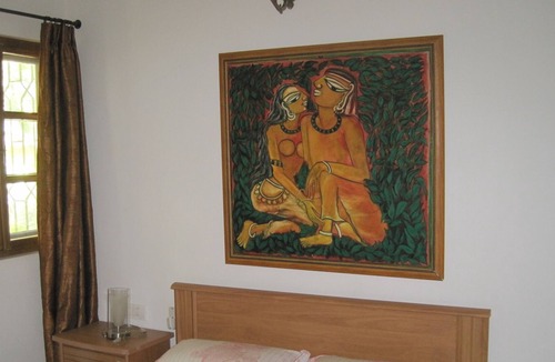 Betalbatim House | 15 min walk to beach, swim pool in season, beautiful garden, cook on request