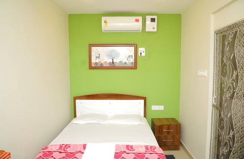 Vadanemelli Hotel | 150 m² Hotel ∙ 3 guests