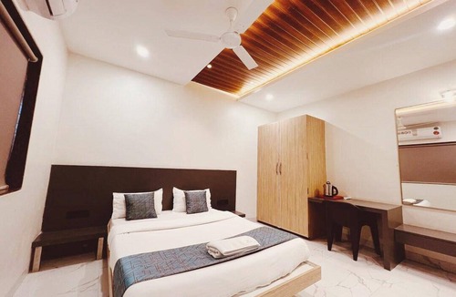 Aurangabad Hotel | 150 m² Hotel ∙ 3 guests