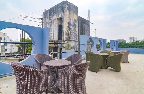 Lakdi Ka Pul Hotel | 150 m² Hotel ∙ 2 guests