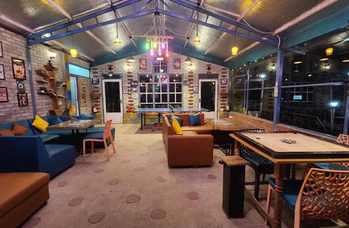 Dhanaulti Resort | 150 m² Resort ∙ 2 bedrooms ∙ 4 guests