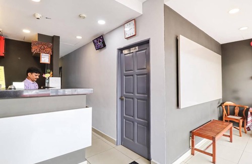 Batu Caves Hotel | 16 m² Hotel ∙ 8 guests