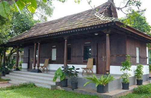 Kodungallur Hotel | 18 m² Hotel ∙ 2 guests