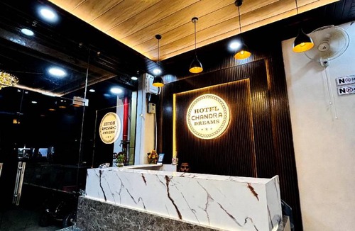 Varanasi Hotel | 18 m² Hotel ∙ 4 guests