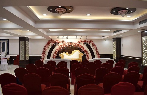 Patna Hotel | 180 m² Hotel ∙ 2 guests