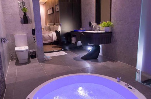 Sanchong Hotel | 182 m² Motel ∙ 3 guests
