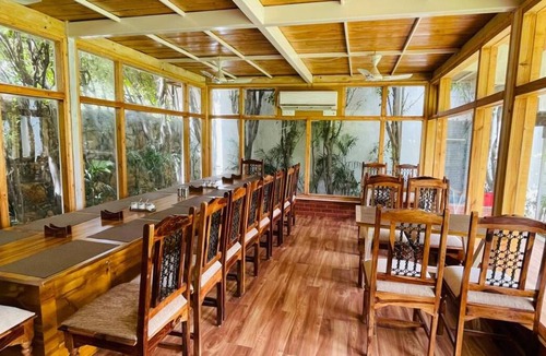 Bhiwadi Villa | 1858 m² Villa ∙ 7 bedrooms ∙ 25 guests