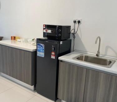 Subang Jaya Apartment | 1Bedroom Edumetro Tower C by Fieza