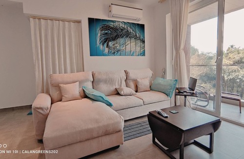 Dongorpur House | 1BHK 2bed Greenfield view luxurious apartment at Calangute Goa India
