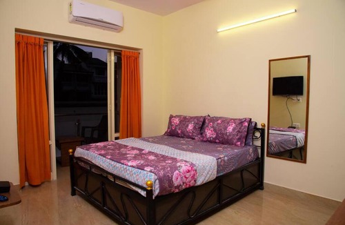 Varca Apartment | 1BHK apartment with swimming pool close to Beach