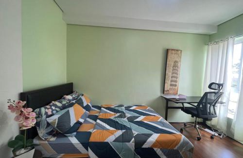 Roxas City Apartment | 1BR Condo w Pool & Balcony Near Robinson Place - F&M Homes - Sitio Uno Residences, Pueblo de Panay