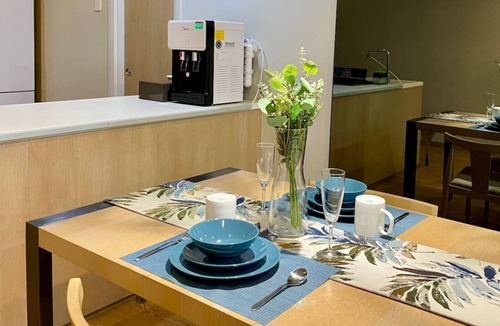Kuala Lumpur City Centre Apartment | 1BR Suite KLCC View w/Btub, Nflx & Wtr Dispenser