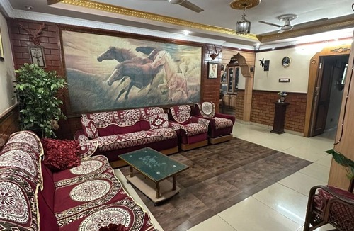 MVP Colony Apartment | 2-bedroom apartment in amazing Visakhapatnam with WiFi, AC