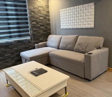 Malamig Apartment | 2 bedroom loft type with 2 baths Near Rockwell