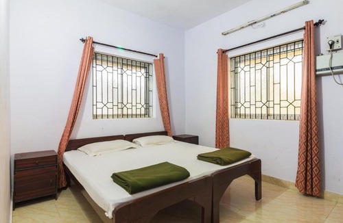 Sinquerim Apartment | 2 BHK Bungalow in Candolim - North Goa, by GuestHouser (29E7)