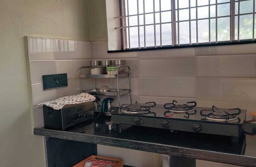 Jabalpur Other | 2 room guesthouse in a charming 44000 sq ft farmhouse in wonderful Jabalpur