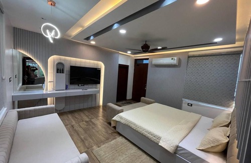 Varanasi House | 20 m² House ∙ 4 guests
