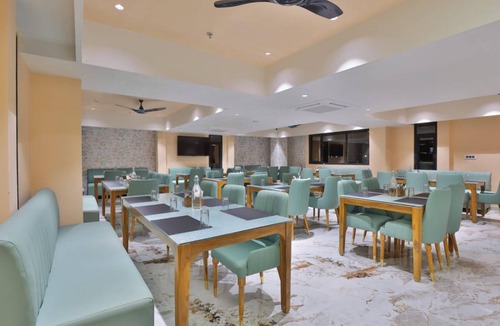 Gandhinagar Hotel | 200 m² Hotel ∙ 3 guests