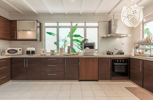 Ampang Villa | 20pax Bali Villa with Karaoke & BBQ Area