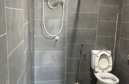 Damansara Perdana Apartment | 216 Cozy Studio @ Empire Damansara with WiFi & Netflix to chill