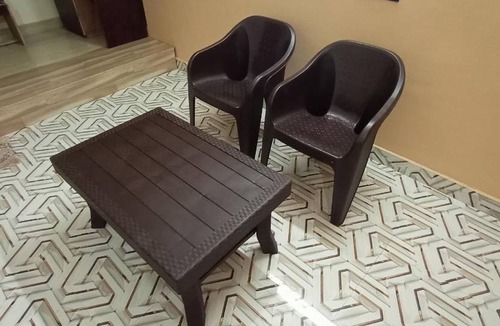 Raebareli Apartment | 218 m² Apartment ∙ 11 bedrooms ∙ 14 guests