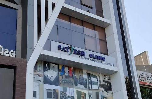 Chandkheda Hotel | 220 m² Hotel ∙ 2 guests