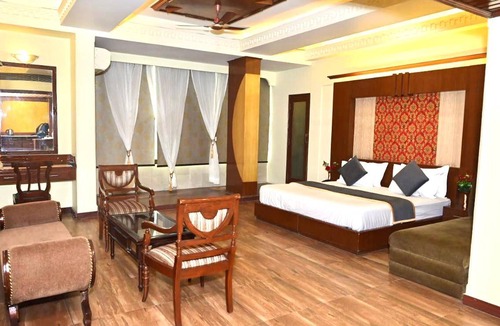 Meerut Hotel | 23 m² Hotel ∙ 4 guests