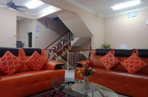 Bandar Puteri Puchong House | 230 m² House ∙ 4 bedrooms ∙ 15 guests