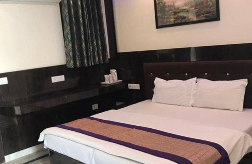 Paharganj Hotel | 24 m² Hotel ∙ 4 guests