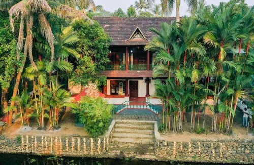 Aymanam Resort | 240 m² Resort ∙ 3 guests